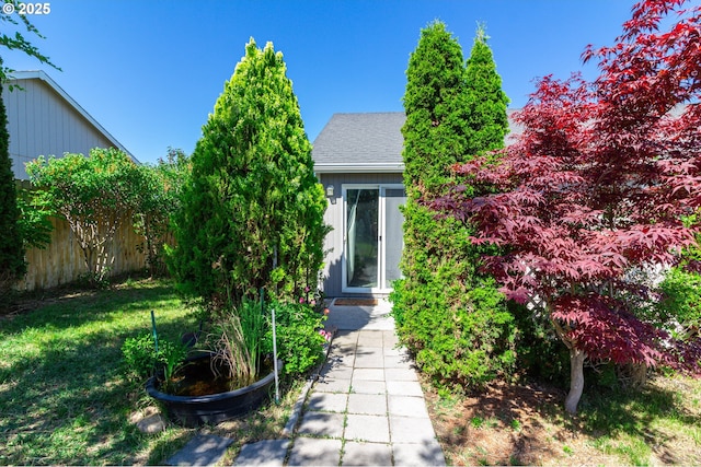 517 Anthony Dr, Boardman, OR 97818 - view of front facade with roof with shingles
