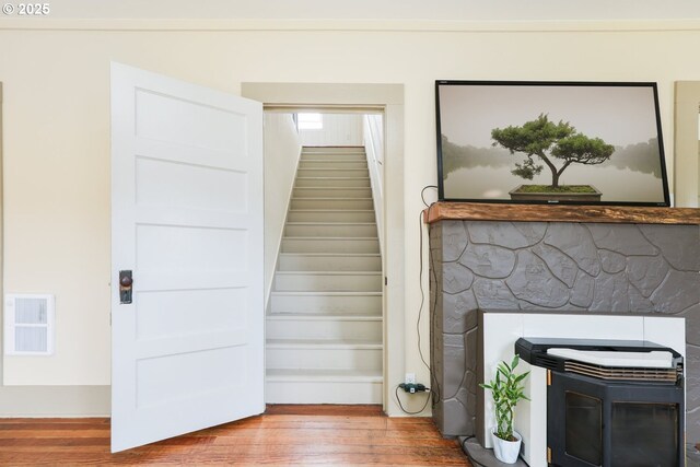 22621 Noti Loop, Noti, OR 97461 - stairway featuring wood finished floors