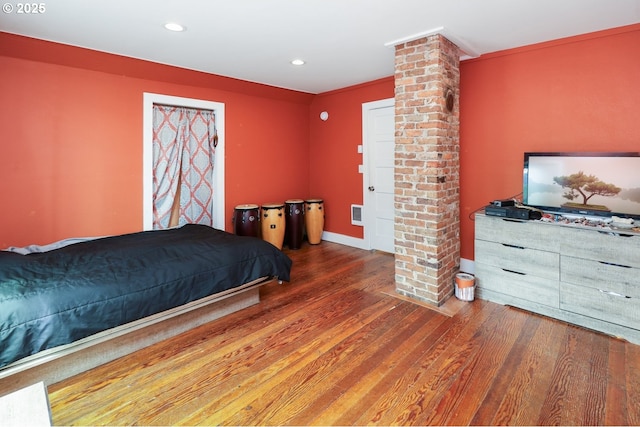 22621 Noti Loop, Noti, OR 97461 - bedroom with wood finished floors, recessed lighting, ornate columns, and baseboards