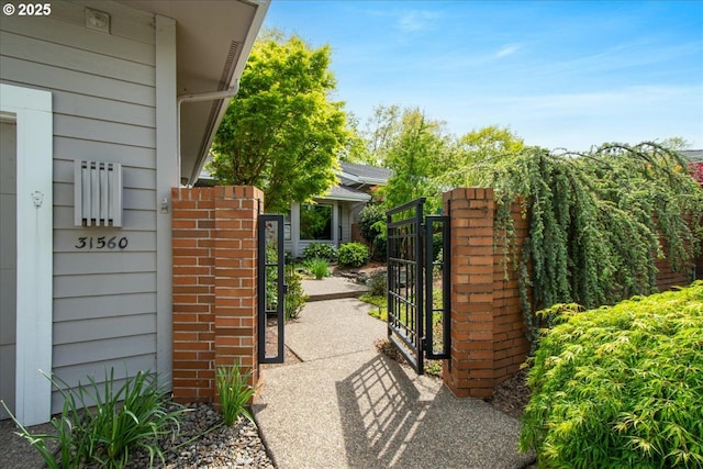 31560 SW Arbor Glen Loop, Wilsonville, OR 97070 - view of gate