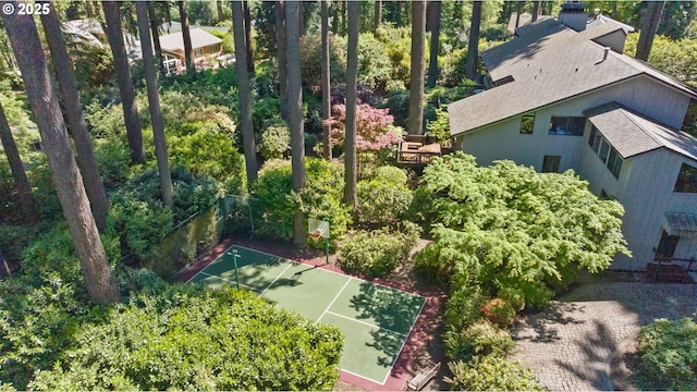 aerial view of property and surrounding area