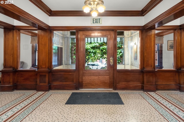 2083 NW Johnson St Unit 45, Portland, OR 97209 - foyer entrance with ornamental molding