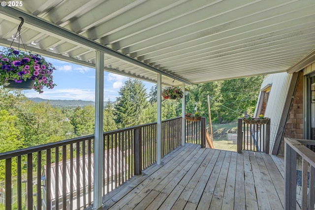 331 Hemlock Ln, Roseburg, OR 97471 - view of wooden terrace