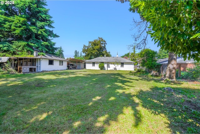 562 Gatch St, Woodburn, OR 97071 - view of yard