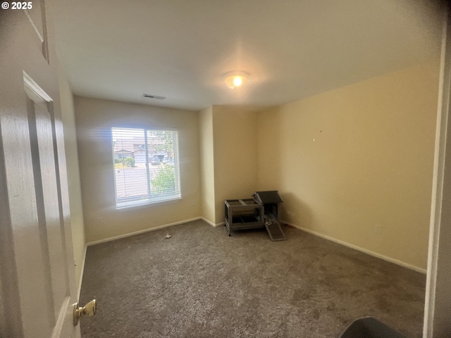 4733 Spring Meadow Ave, Eugene, OR 97404 - unfurnished room featuring carpet floors and baseboards