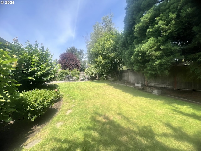 4733 Spring Meadow Ave, Eugene, OR 97404 - view of fenced backyard
