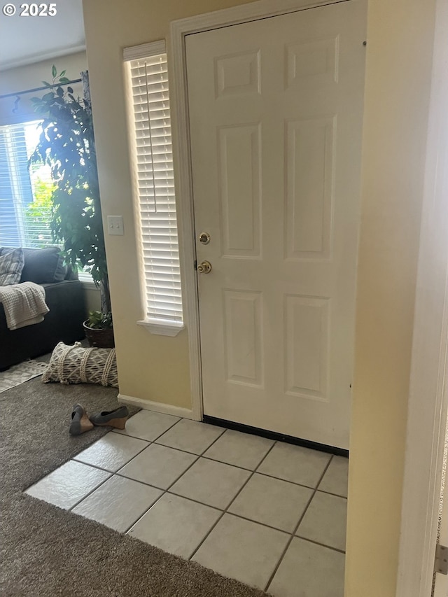 4733 Spring Meadow Ave, Eugene, OR 97404 - entrance foyer with light tile patterned floors and baseboards