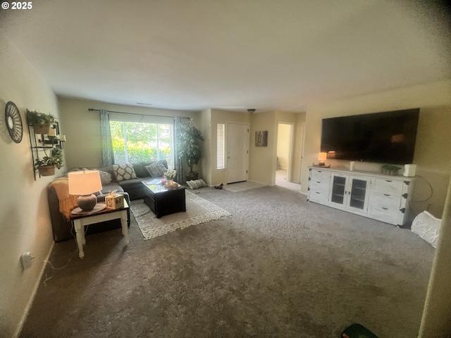 4733 Spring Meadow Ave, Eugene, OR 97404 - carpeted living area with baseboards