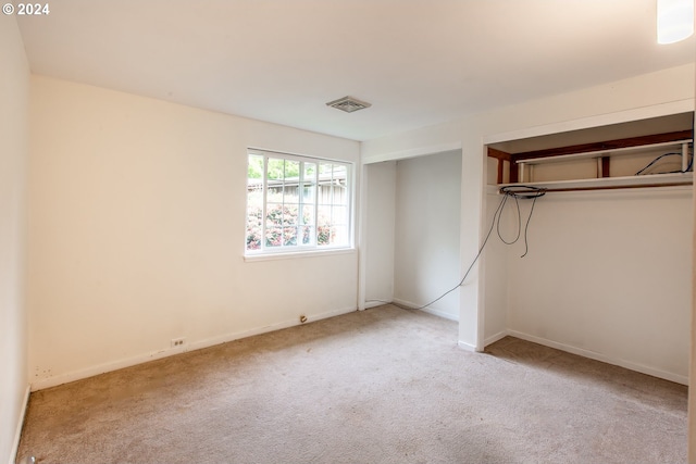 127 Roan Dr, Eugene, OR 97401 - unfurnished bedroom with carpet and baseboards