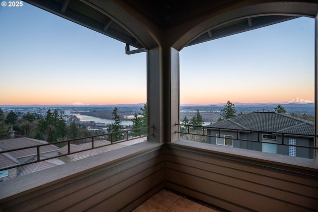 230 SW Florida St, Portland, OR 97219 - view of balcony