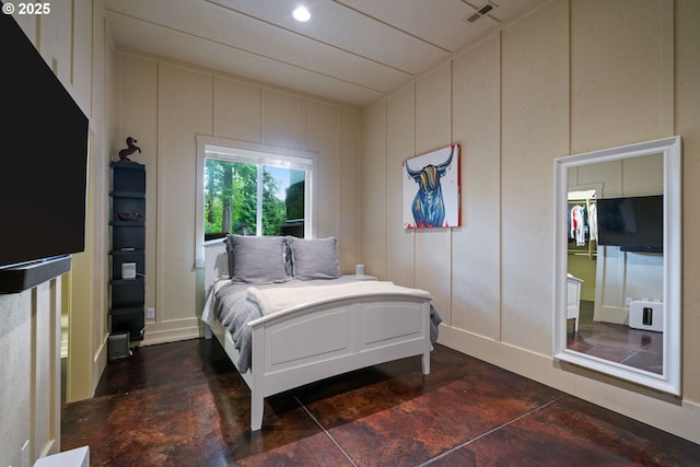 1311 NW 5th Ave, Camas, WA 98607 - bedroom with a decorative wall and recessed lighting