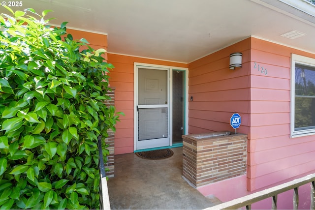 2120 W 23rd Ave, Eugene, OR 97405 - entrance to property