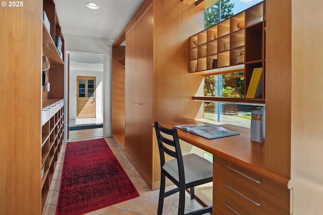 693 Terrace Dr, Lake Oswego, OR 97034 - office featuring recessed lighting and light tile patterned floors