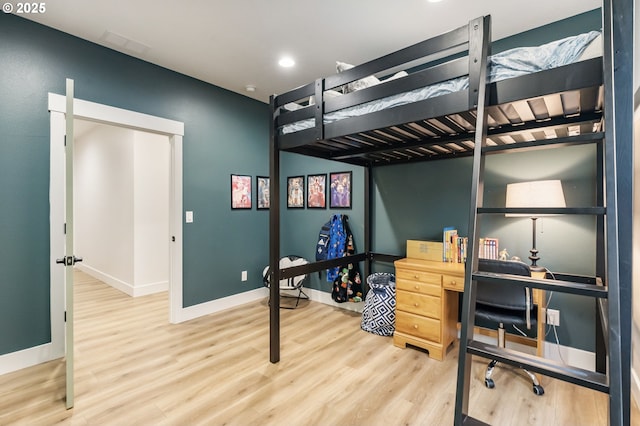 14015 NE 52nd Ave, Vancouver, WA 98686 - bedroom featuring wood finished floors, baseboards, and recessed lighting