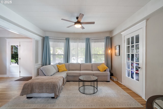 233 SE 28th Ave, Portland, OR 97214 - living room with wood finished floors and ceiling fan