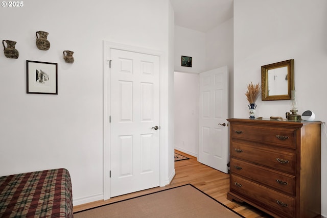 83485 Clear Lake Rd, Florence, OR 97439 - bedroom featuring light wood-style floors