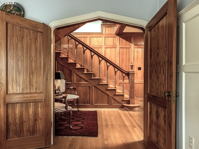 6633 SE 29th Ave, Portland, OR 97202 - stairway with wood finished floors