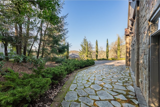 245 Winchester Creek Ave, Winchester, OR 97495 - view of patio / terrace
