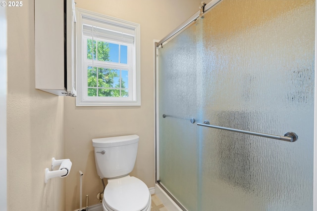 2855 NW Orchard Heights Ave, Albany, OR 97321 - bathroom with toilet and a shower with door