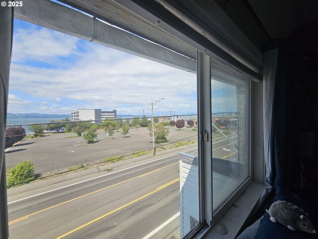 110 2nd St, Astoria, OR 97103 - water view