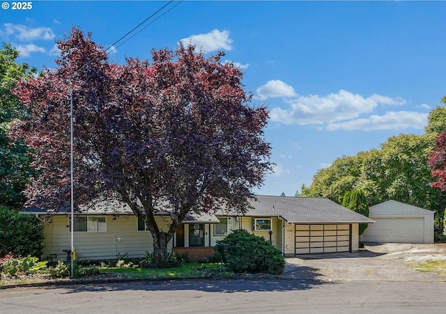 7360 SE Imperial Ct, Milwaukie, OR 97222 - view of front of house with a garage