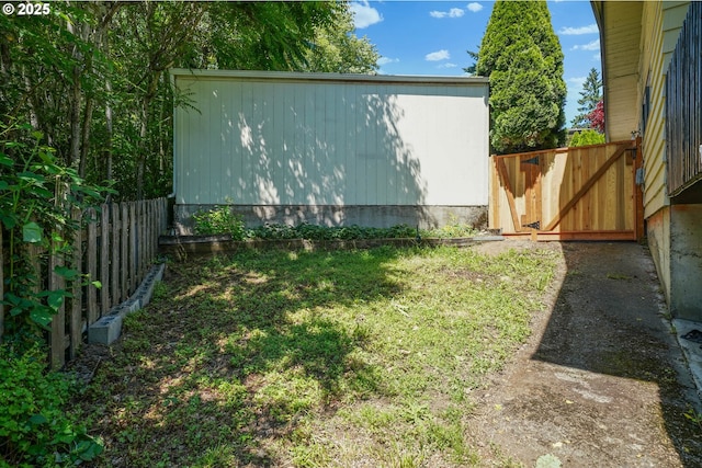 7360 SE Imperial Ct, Milwaukie, OR 97222 - view of yard