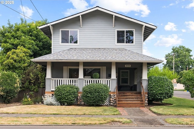380 E Arlington St, Gladstone, OR 97027 - view of front facade featuring a porch and a shingled roof
