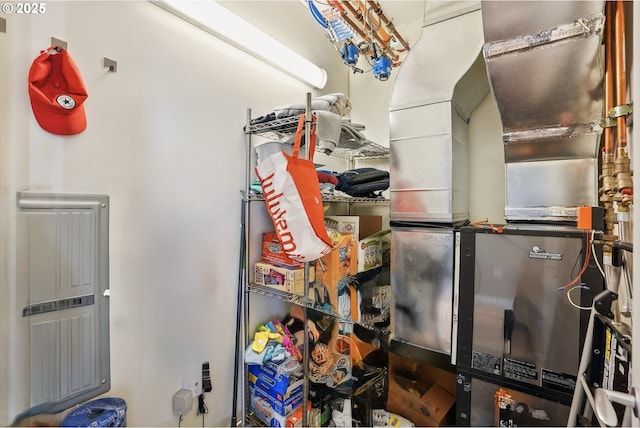 storage area with heating unit