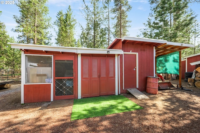 1274 Wild Mustang Ln, Gilchrist, OR 97737 - view of outbuilding
