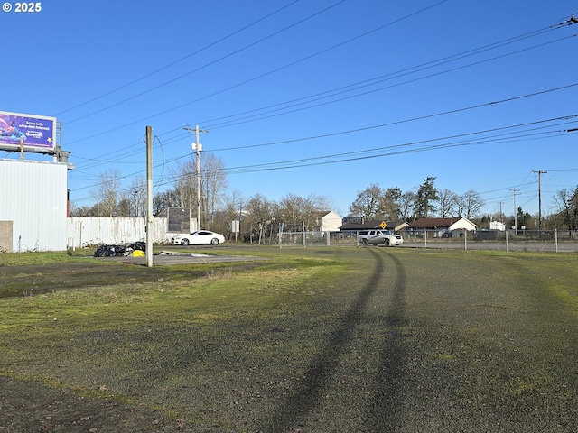 711 N Columbia River Hwy, Saint Helens, OR 97051