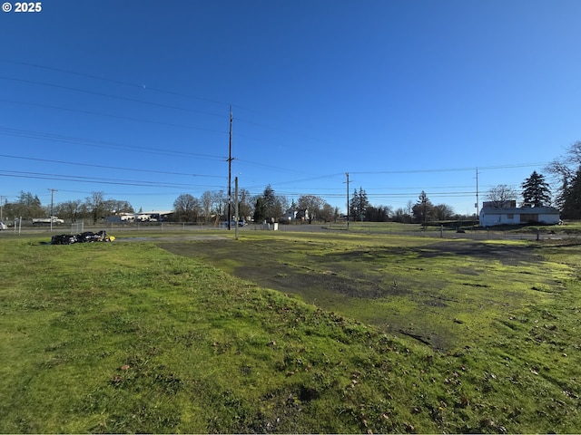 711 N Columbia River Hwy, Saint Helens, OR 97051