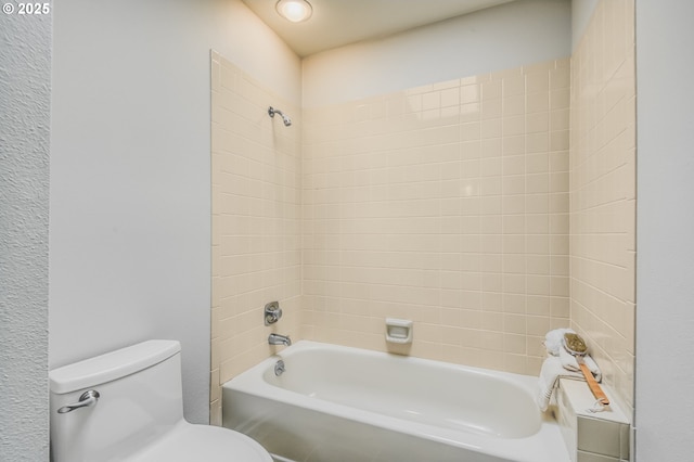 1610 Lee St, Lake Oswego, OR 97034 - bathroom featuring toilet and shower / washtub combination