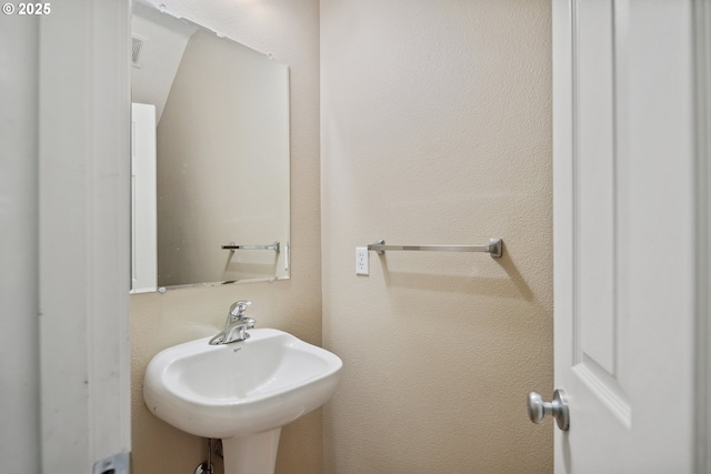 bathroom with sink