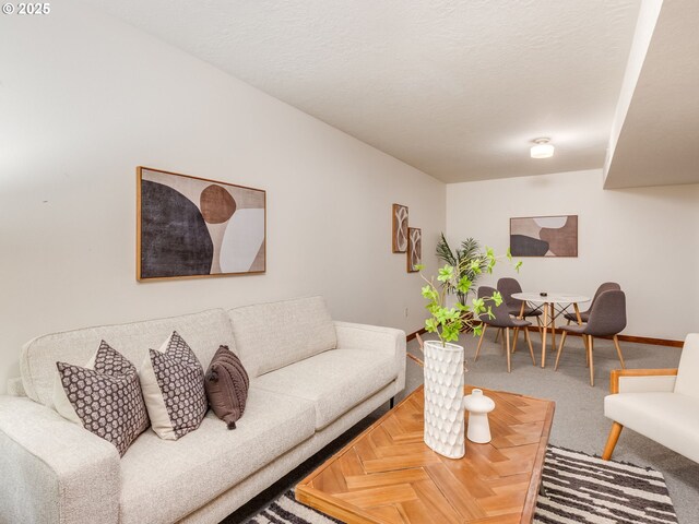 2972 Tolkien Ln, Lake Oswego, OR 97034 - living room featuring carpet and baseboards