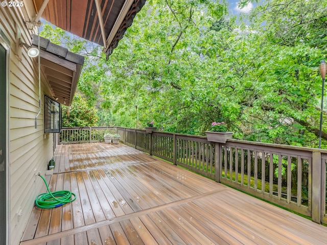 2972 Tolkien Ln, Lake Oswego, OR 97034 - view of wooden deck
