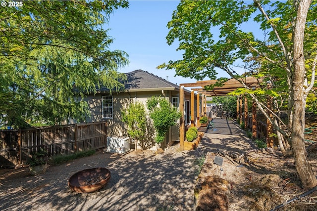 1748 Hardin Ave NW, Salem, OR 97304 - view of front of house with a pergola
