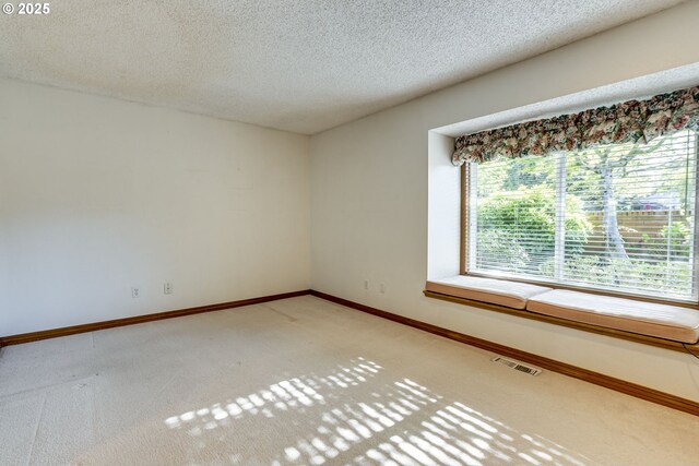 7430 SW Greens View Ct, Wilsonville, OR 97070 - unfurnished bedroom with carpet floors, a textured ceiling, a closet, baseboards, and recessed lighting
