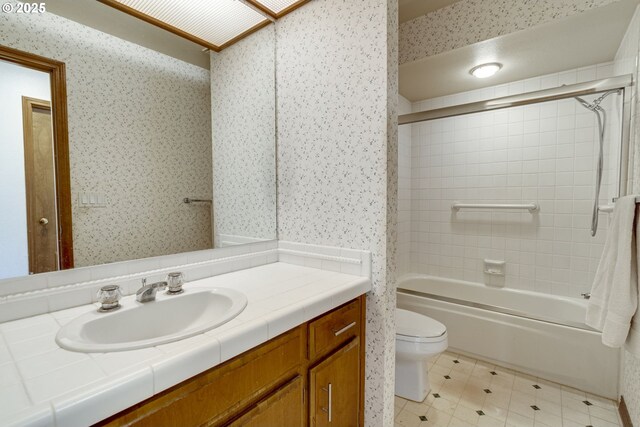 7430 SW Greens View Ct, Wilsonville, OR 97070 - washroom featuring washing machine and dryer and cabinet space