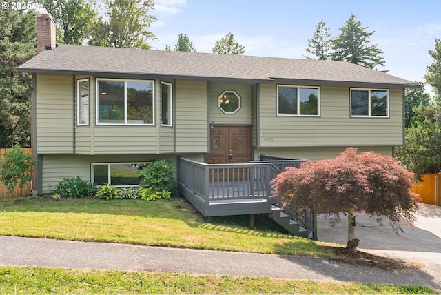 1472 SW 14th St, Gresham, OR 97080 - raised ranch featuring a chimney