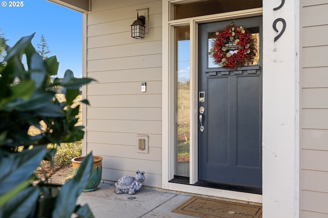 view of property entrance