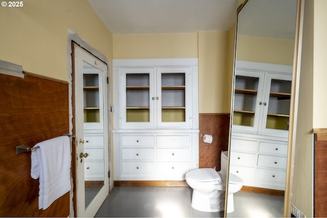 1818 N Killingsworth St, Portland, OR 97217 - bathroom with toilet