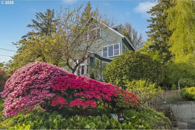 1369 SW Broadway Dr, Portland, OR 97201 - view of home's exterior