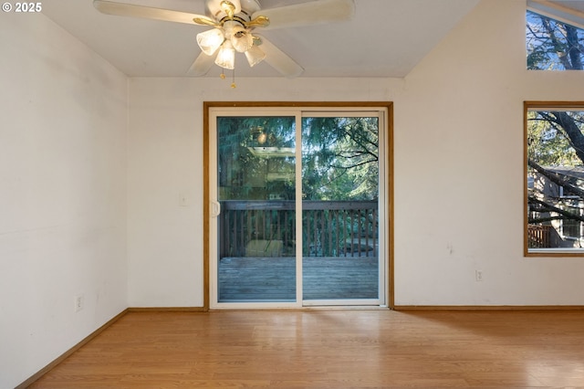 1502 NE 72nd St, Vancouver, WA 98665 - empty room featuring light wood-style flooring and a ceiling fan