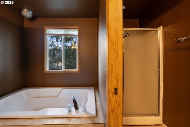 1502 NE 72nd St, Vancouver, WA 98665 - bathroom featuring a stall shower and a garden tub