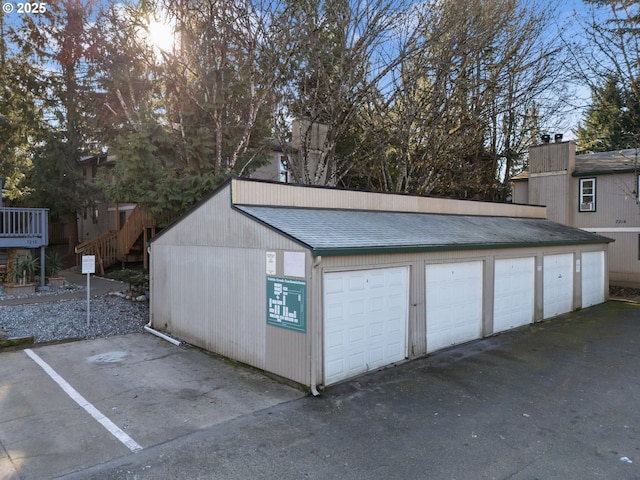 1502 NE 72nd St, Vancouver, WA 98665 - view of garage