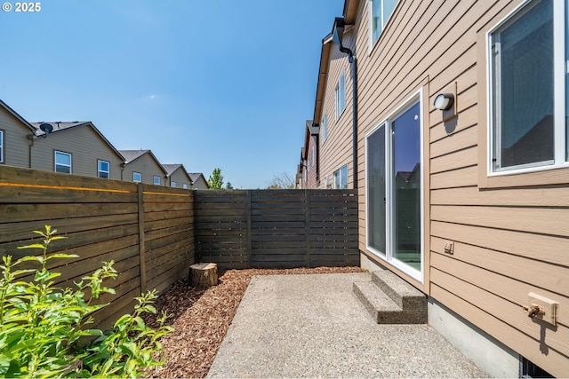 5958 SE 16th Loop, Gresham, OR 97080 - view of patio