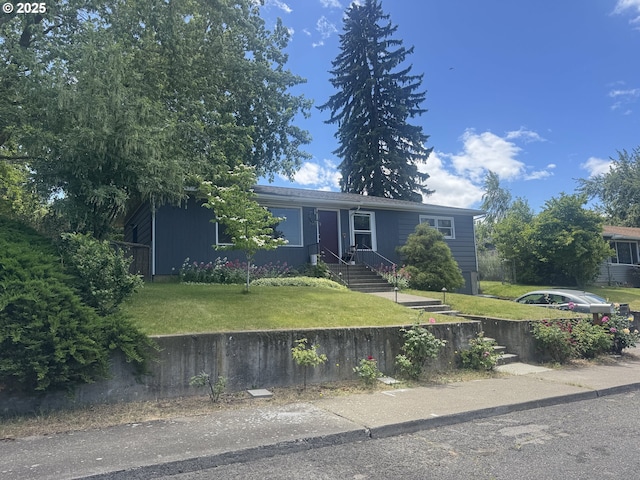 318 W 20th St, The Dalles, OR 97058 - view of front of house