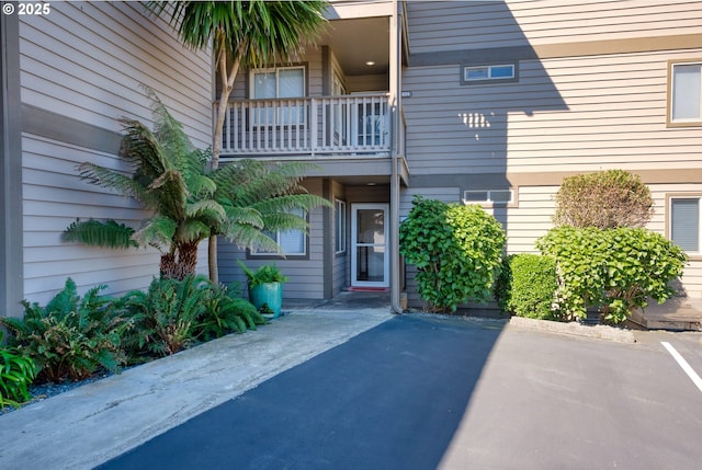 1307 Moore St Unit 704, Brookings, OR 97415 - doorway to property featuring a balcony and a patio