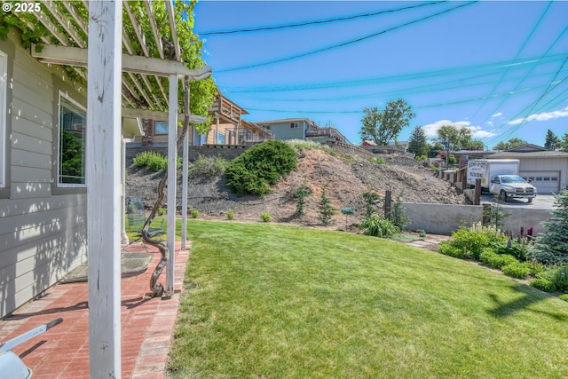 1329 NW Horn Ave, Pendleton, OR 97801 - view of yard