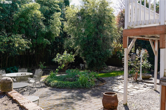 74 NE Sacramento St, Portland, OR 97213 - view of patio with outdoor dining space
